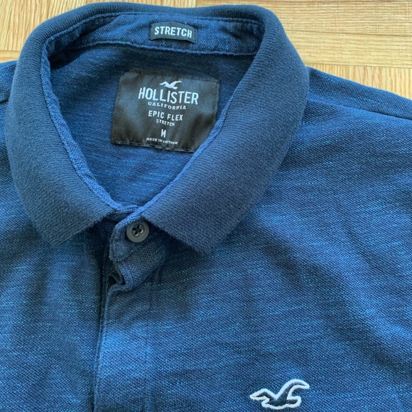 🔵Hollister Essential Polo (Sz M) - Picture 2 of 3